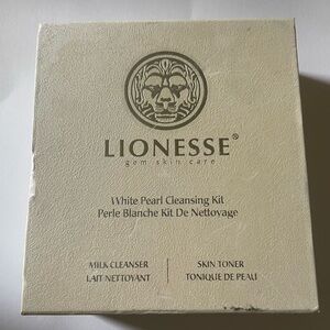 LIONESSE White Pearl Cleansing Kit BRAND NEW in box UNUSED